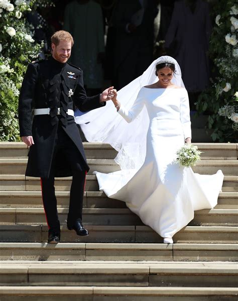 meghan wedding dress givenchy|Mehr.